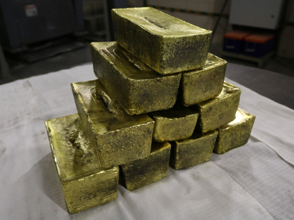 Золоторудная компания «ПАВЛИК» произвела миллионную унцию золота